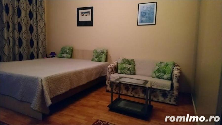 Apartament pe termen lung , etaj 3 situat in Badea Cartan - 1