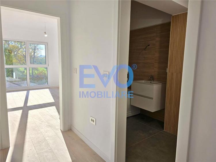 Apartament cu 2 camere decomandat în Galata