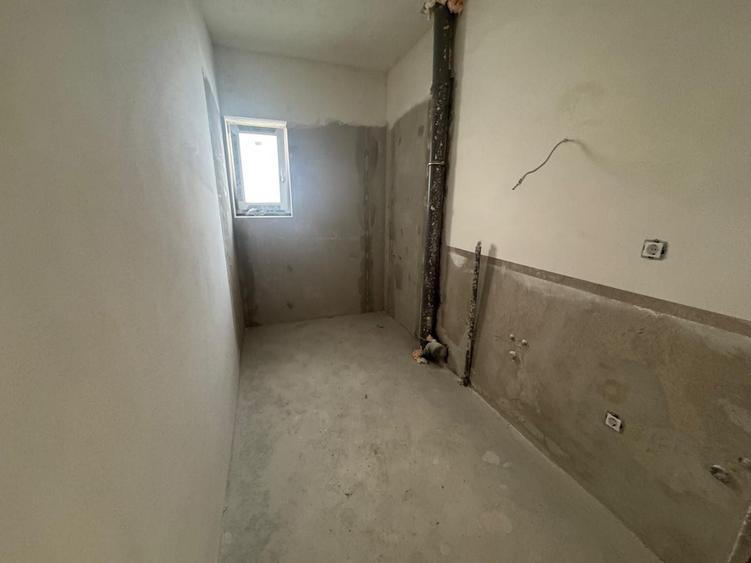 Apartament cu 2 camere semidecomandat în Țiglari