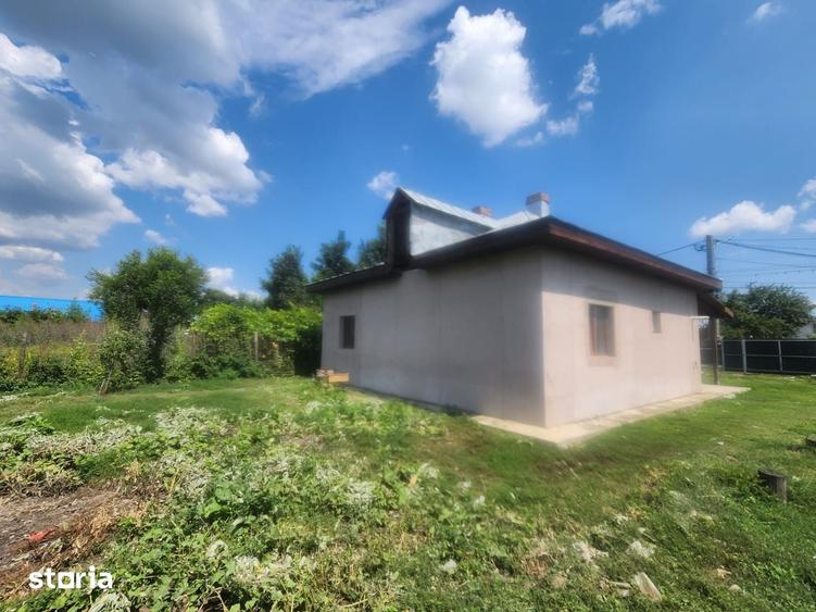 Casă cu 3 camere cu Teren 650 Mp în Lilieci