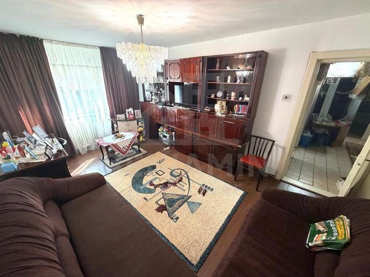 Apartament cu 2 camere decomandat în Brazda lui Novac