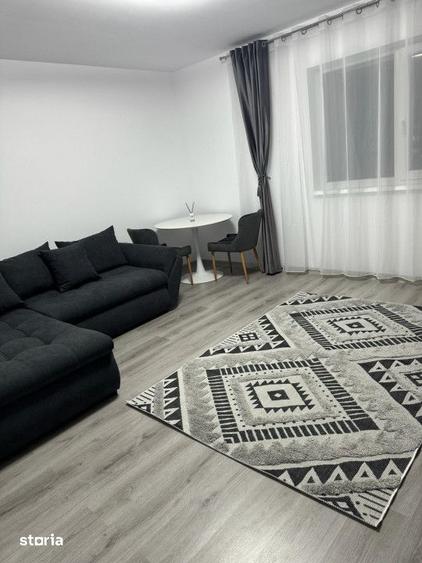 Apartament cu 2 camere, mobilat în Sânpetru