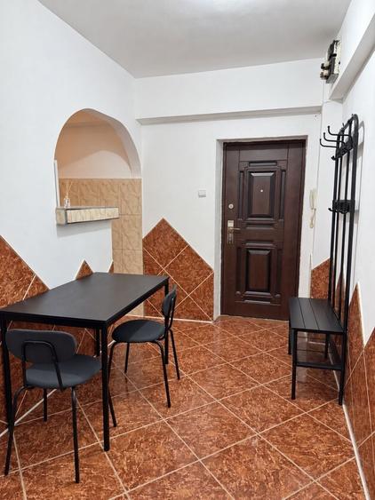 Apartament decomandat în Spitalul Județean