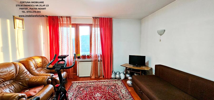 Casă cu 4 camere cu Canalizare în Exterior Vest