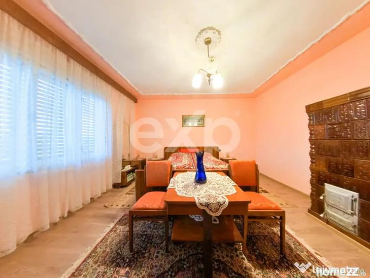 Casă cu 4 camere cu Teren 95 Mp în Central