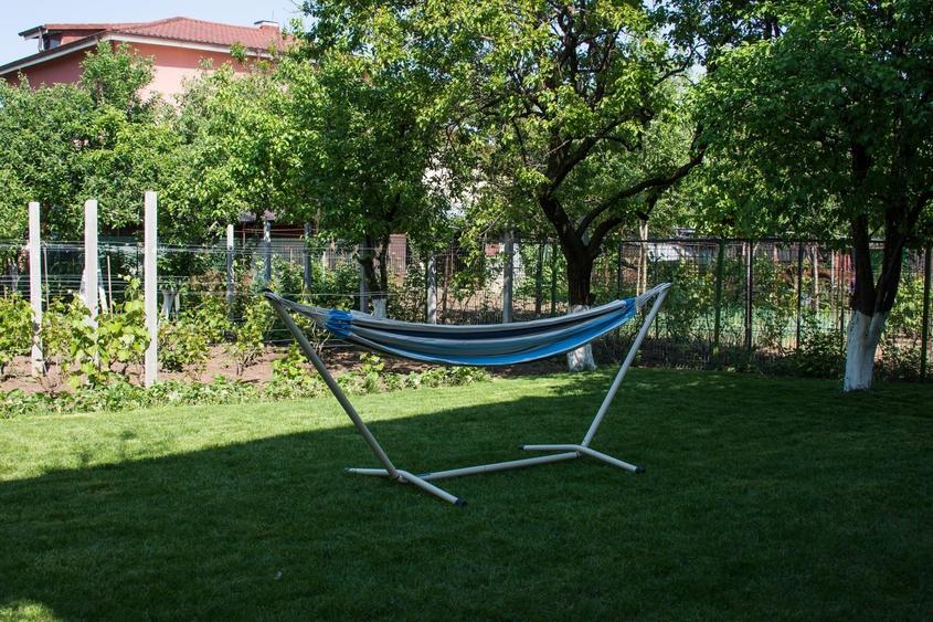 Casă individuală cu 4 camere cu Canalizare în Gorjului