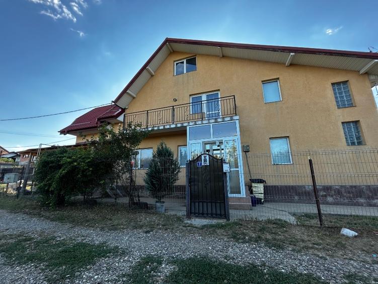 Casă individuală cu 4 camere cu Teren 441 Mp în Lunca Cetățuii