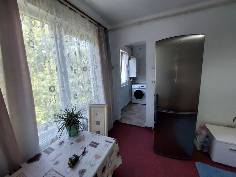 Apartament cu 2 camere decomandat în Solidarității