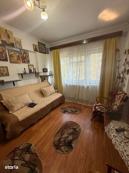 Apartament cu 3 camere în Gară