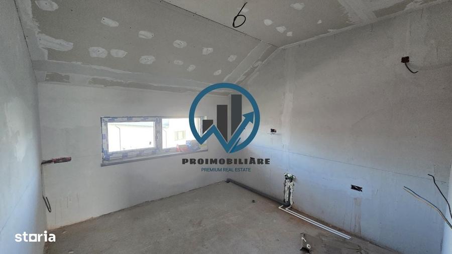 Apartament cu 3 camere în Craiovei