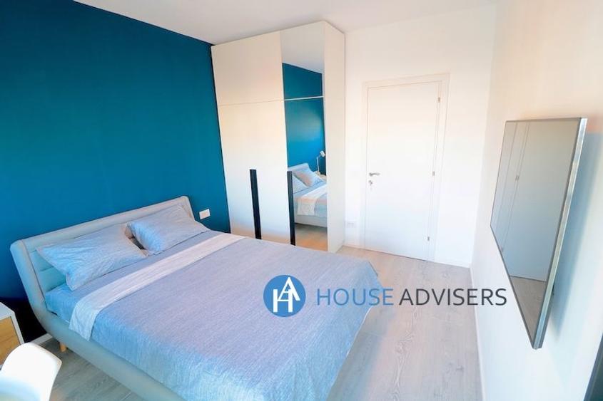 Apartament cu 3 camere, mobilat în Romană