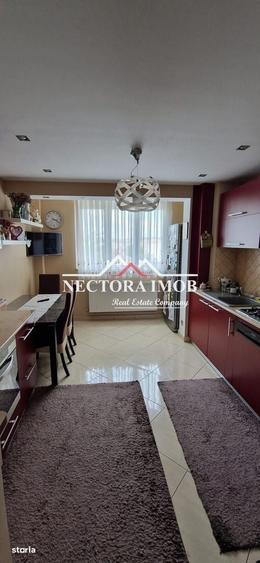 Apartament cu 3 camere decomandat în Sântandrei