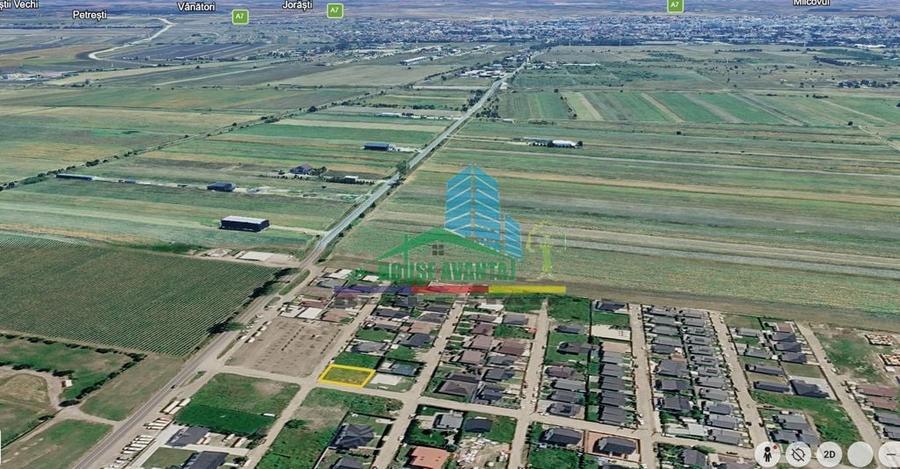 Teren de 492 mp, în Central