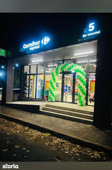 Spațiu comercial, de 326 mp, în Central