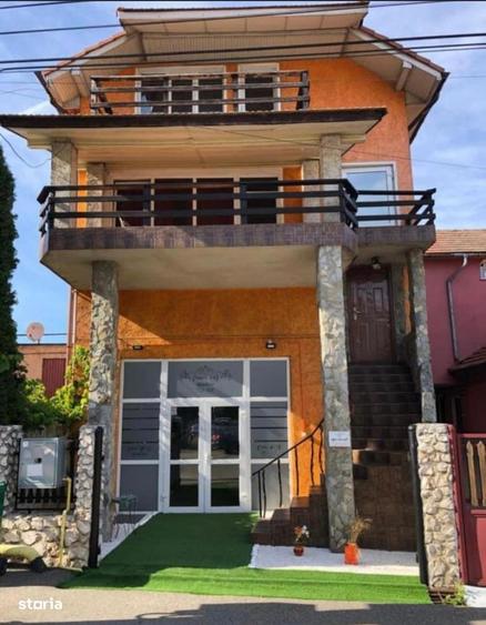 Casă cu 4 camere în Horea