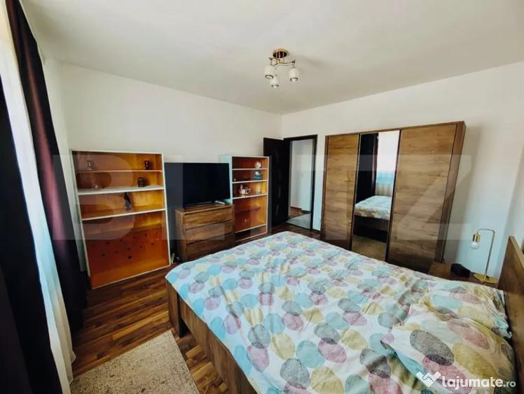Apartament cu 3 camere decomandat în Sânpetru