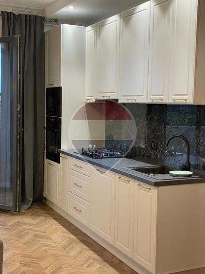 Apartament cu 3 camere decomandat, mobilat în UTA