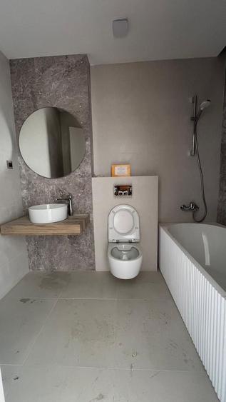 Apartament luminos cu terasă proprie - 11