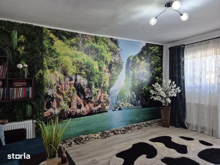 Apartament cu 2 camere decomandat în Mioriței