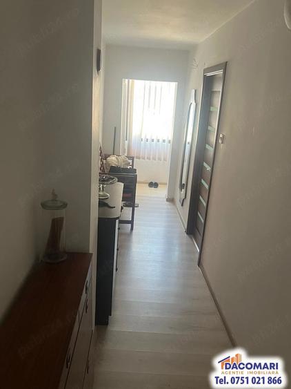 Casă cu 2 camere cu Teren 1498 Mp în Cișmele