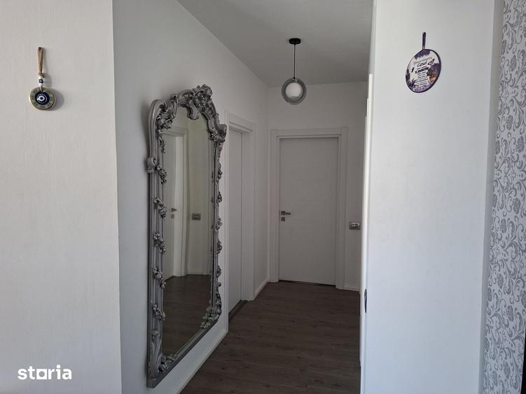 Apartament cu 3 camere în Dobroești