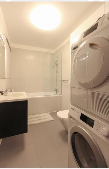 Apartament cu 2 camere semidecomandat în Florești