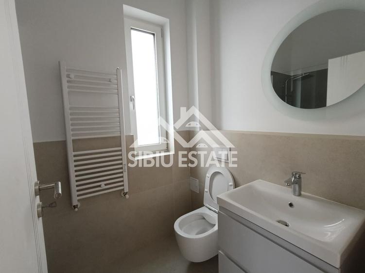 Apartament cu 3 camere decomandat în Șelimbăr