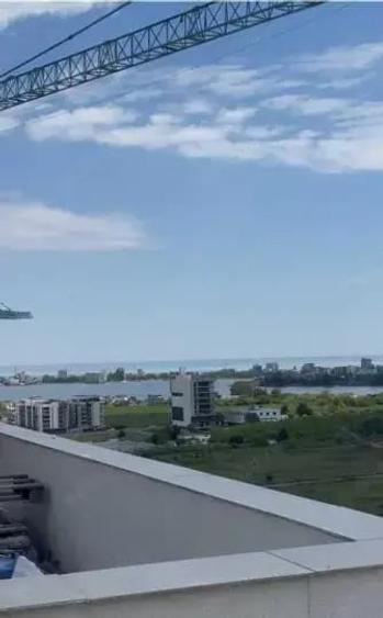 Apartament cu 4 camere în Tomis Plus