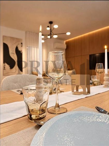 Apartament cu 3 camere, mobilat în Central