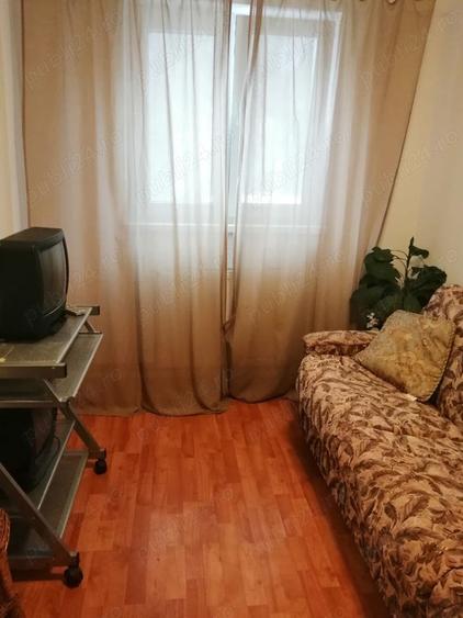 Apartament cu 3 camere decomandat în Valea Azugii