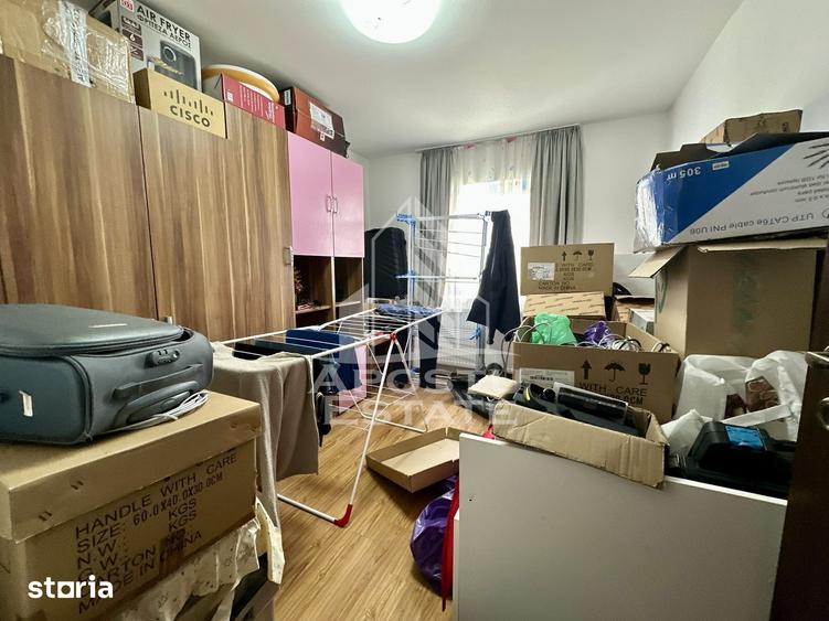 Apartament cu 4 camere decomandat, mobilat în Steaua