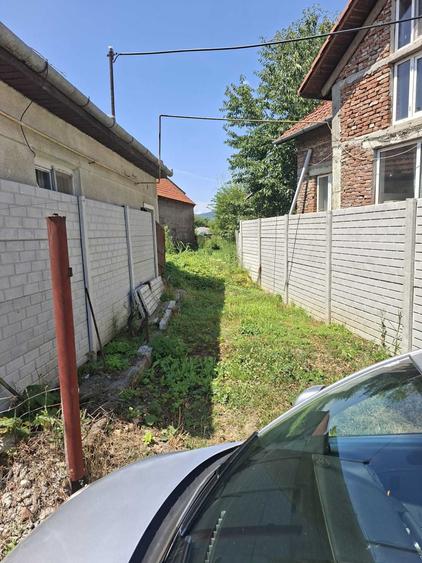 Casă cu 4 camere în Sântuhalm