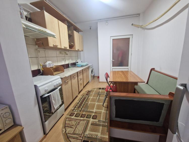 Apartament cu 2 camere decomandat în Sud