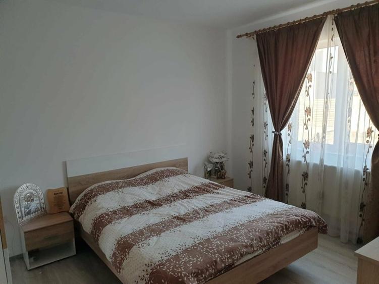 Apartament cu 2 camere semidecomandat, mobilat în Giroc
