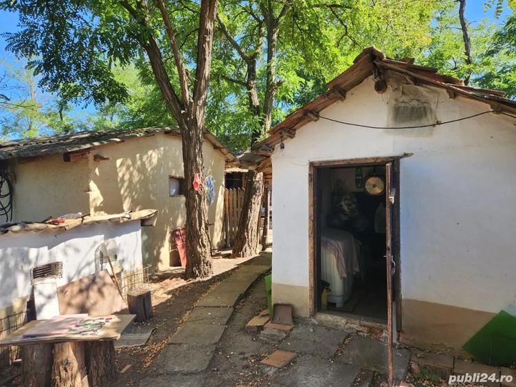 Casă în Văcăreasca