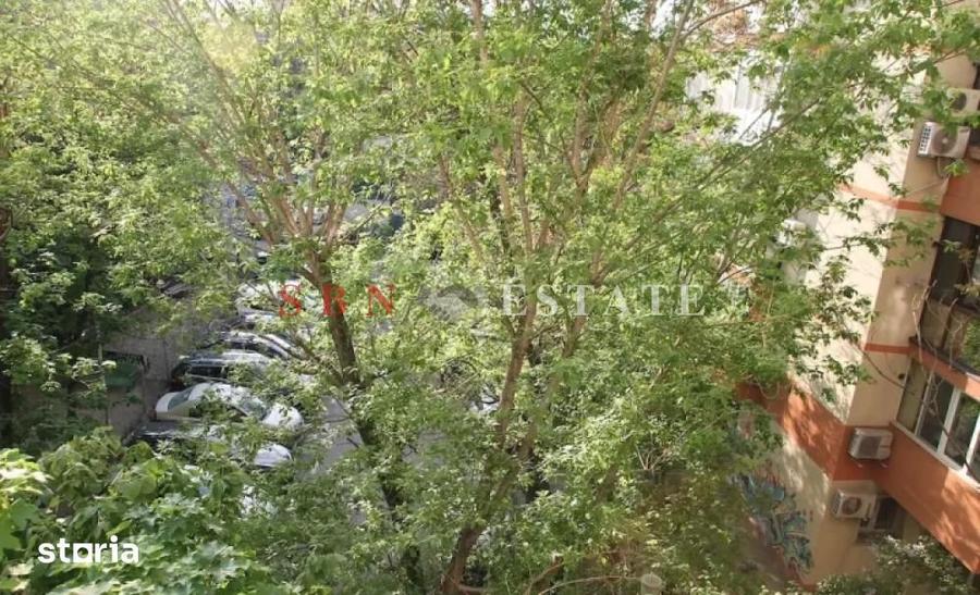 Garsonieră decomandată, mobilată în Eminescu