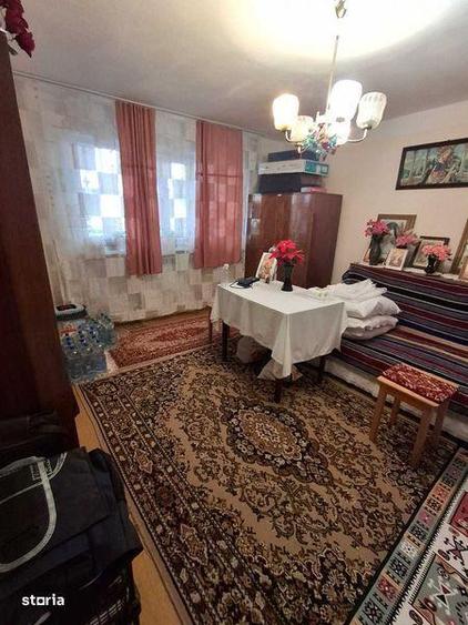 Apartament cu 3 camere decomandat în Burdujeni