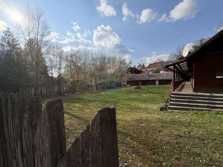 Teren Construcții intravilan de 1268 mp, în Central