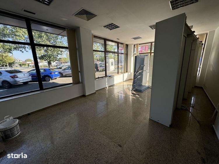 Spațiu comercial, de 3,308 mp, în Alexandriei