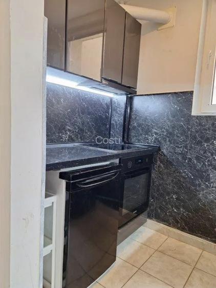 Apartament cu 2 camere semidecomandat în Gara de Nord