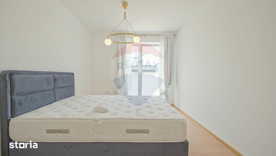 Apartament cu 4 camere, mobilat în Tractorul