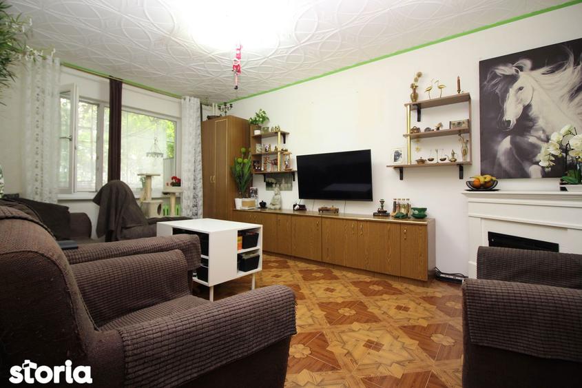 Apartament cu 3 camere decomandat, mobilat în Pantelimon