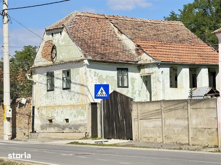 Casă cu 2 camere cu Teren 1278 Mp în Ludoș