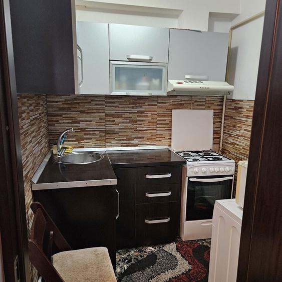 Apartament cu 3 camere de vanzare - 4