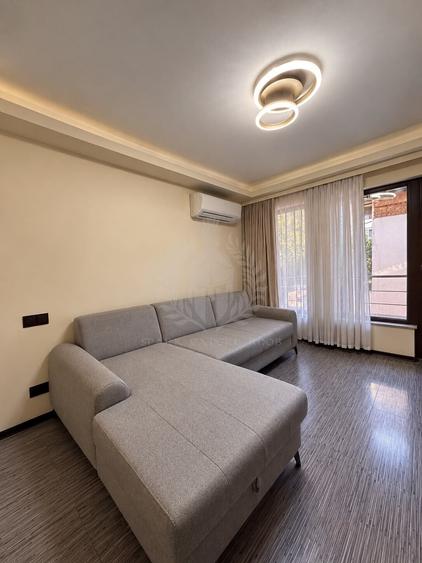 Casă individuală cu 4 camere cu Teren 249 Mp în Sud