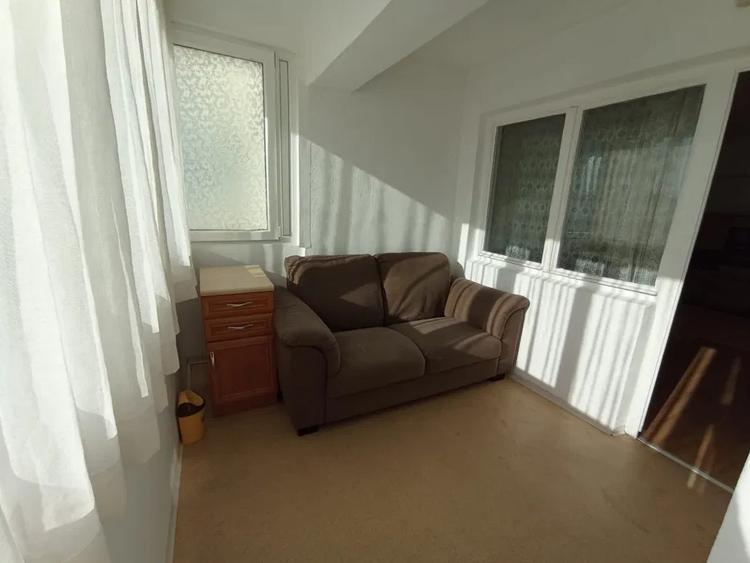 Apartament cu 2 camere decomandat, mobilat în Titulescu