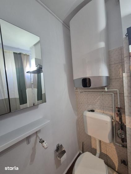 Apartament cu 2 camere în Tei