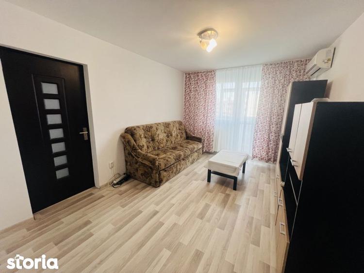 Apartament cu 2 camere, mobilat în Tei