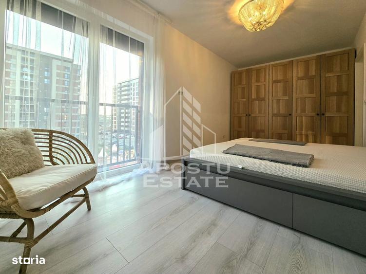 Apartament cu 3 camere, mobilat în Central