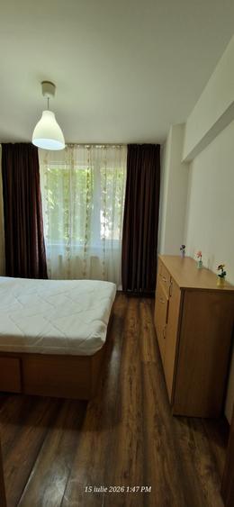 Apartament cu 2 camere nedecomandat în Podu Roș